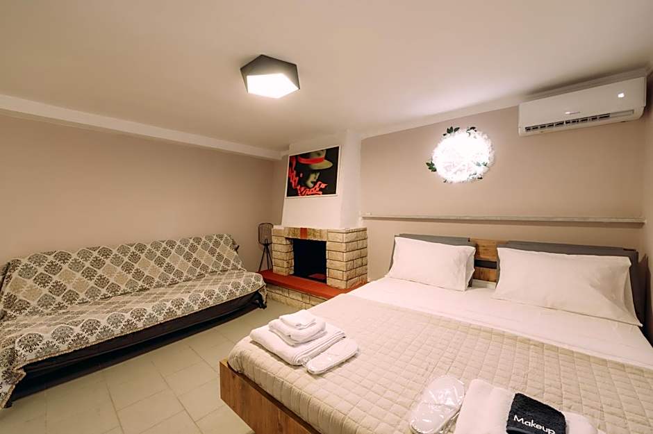 Sirens Luxury Apartments Palouki