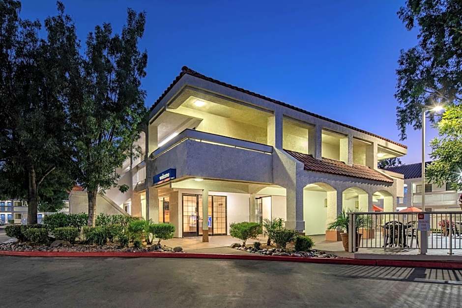 Motel 6-Thousand Oaks, CA