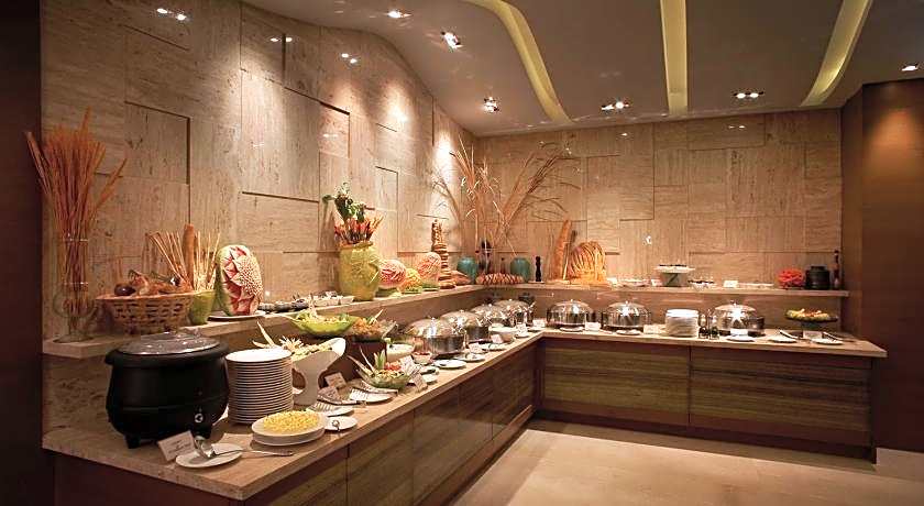 Adarsh Hamilton Hotel