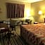 Super 8 by Wyndham Knoxville