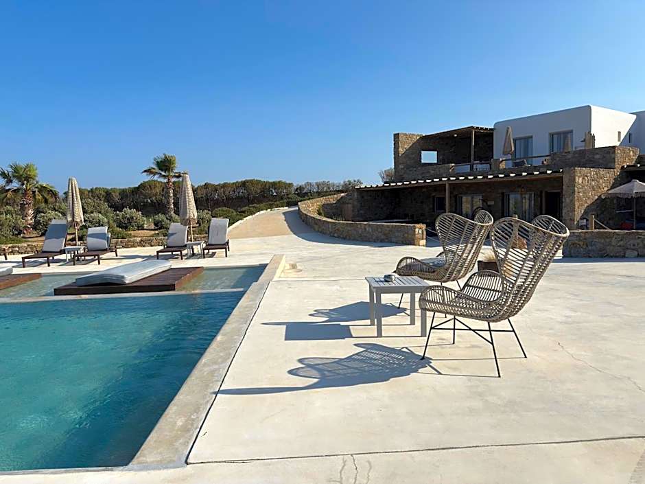 Myconian Crown Suites