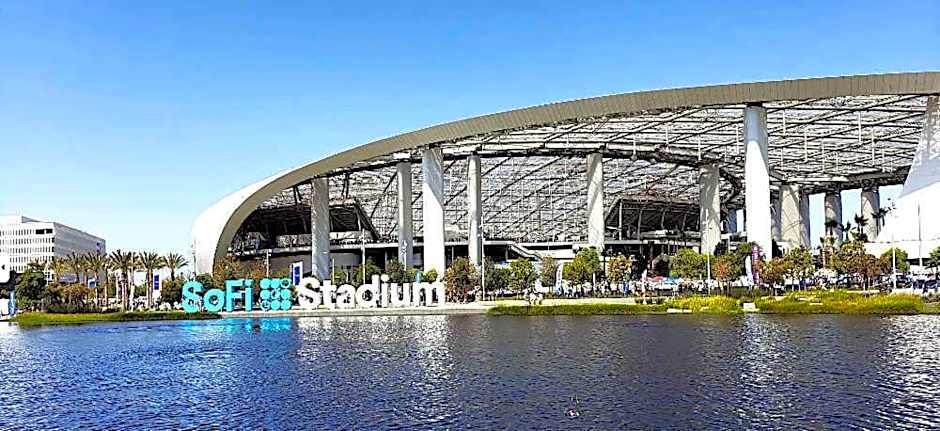 Ocean View Studio Manhattan Beach