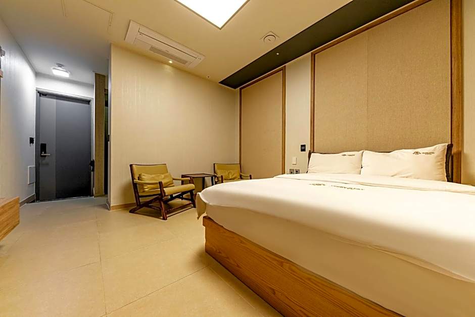 Yeosu Stay Hotel