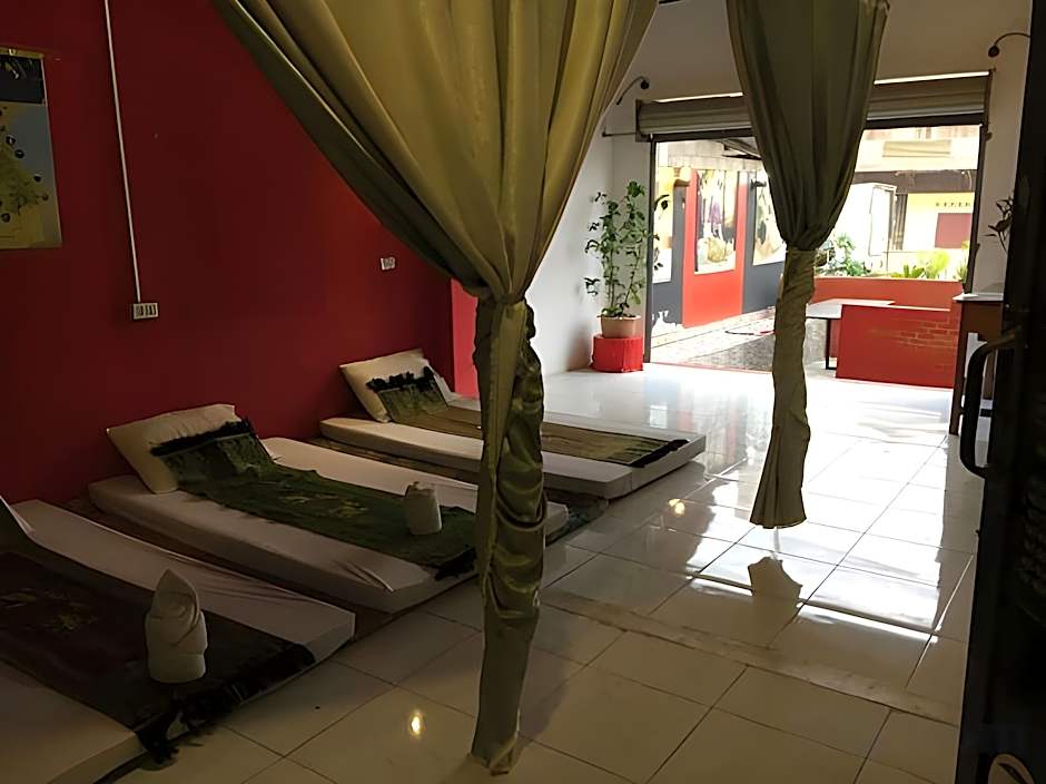 Vang Vieng Rock Backpacker Hostel