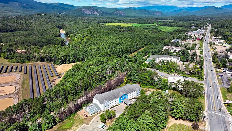 Holiday Inn Express & Suites North Conway, NH By IHG