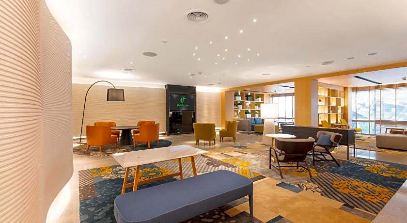 Holiday Inn Bangkok By IHG