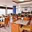 Holiday Inn Express Clanton By IHG