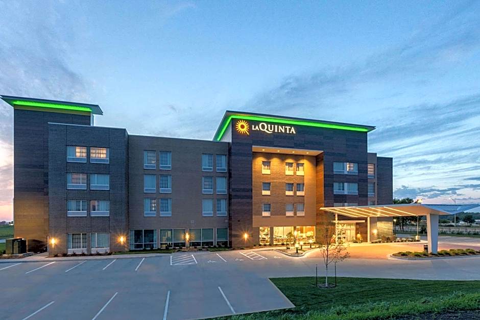 La Quinta by Wyndham Altoona Des Moines