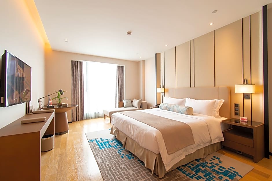 Ramada Plaza Wyndham Wenzhou Cangnan