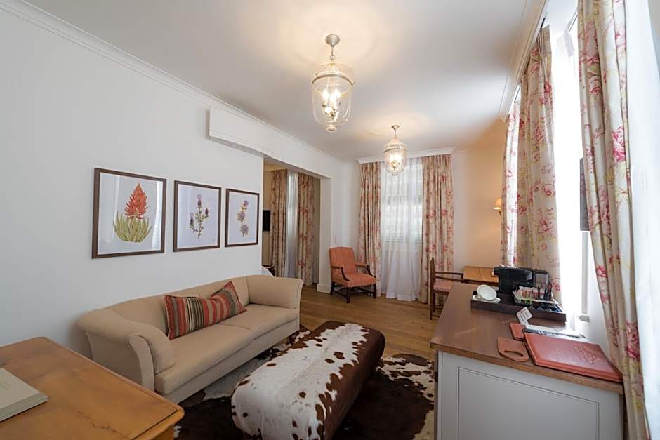 Drostdy Hotel