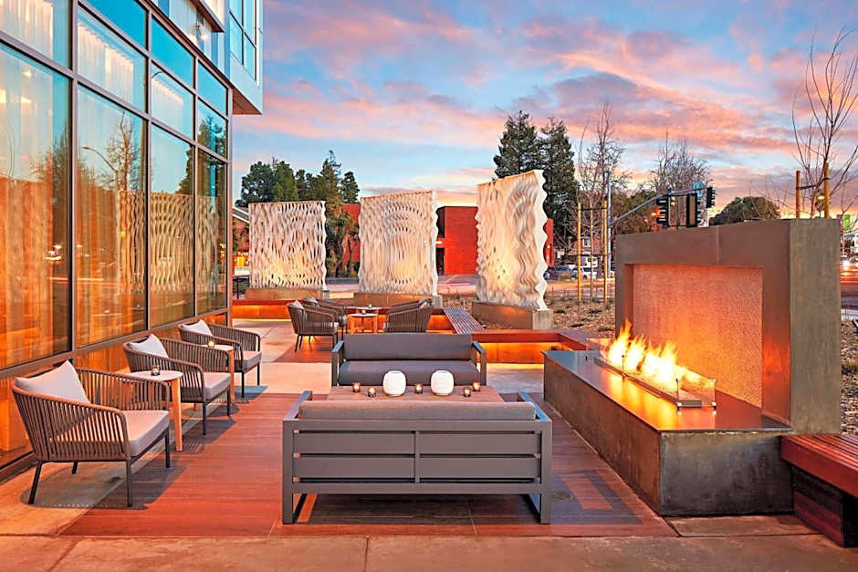 AC Hotel by Marriott San Jose Sunnyvale Cupertino