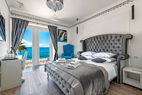 Luxury Suite - sea and promenade view