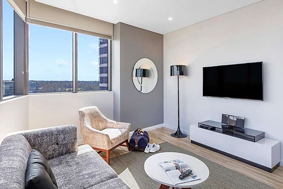 Meriton Suites Church Street, Parramatta