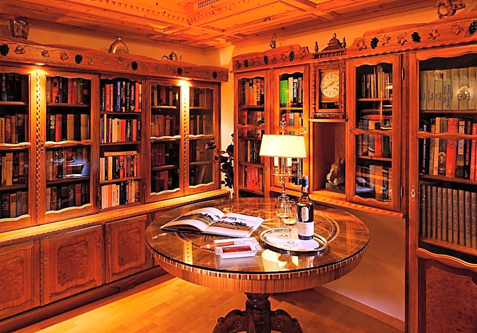 Relais & Châteaux Schlosshotel Chastè - Scuol Tarasp