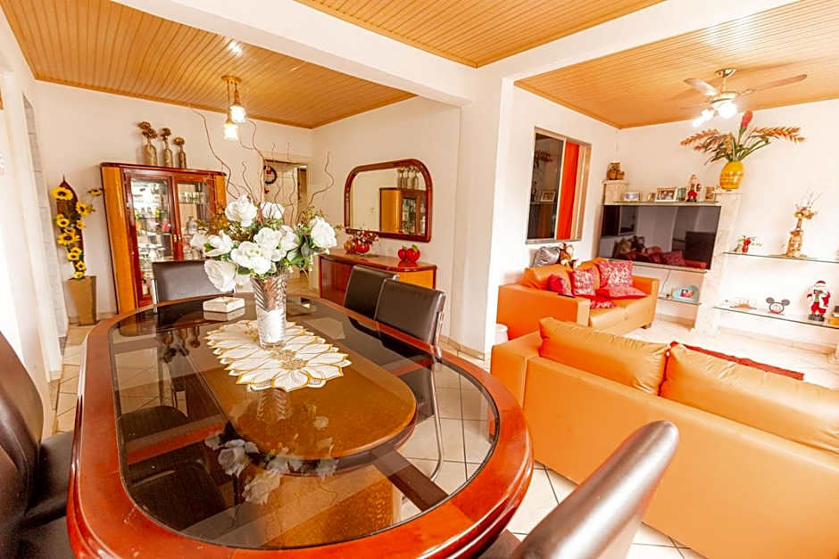 Apto a 800m da Praia do Jardim em Angra dos Reis