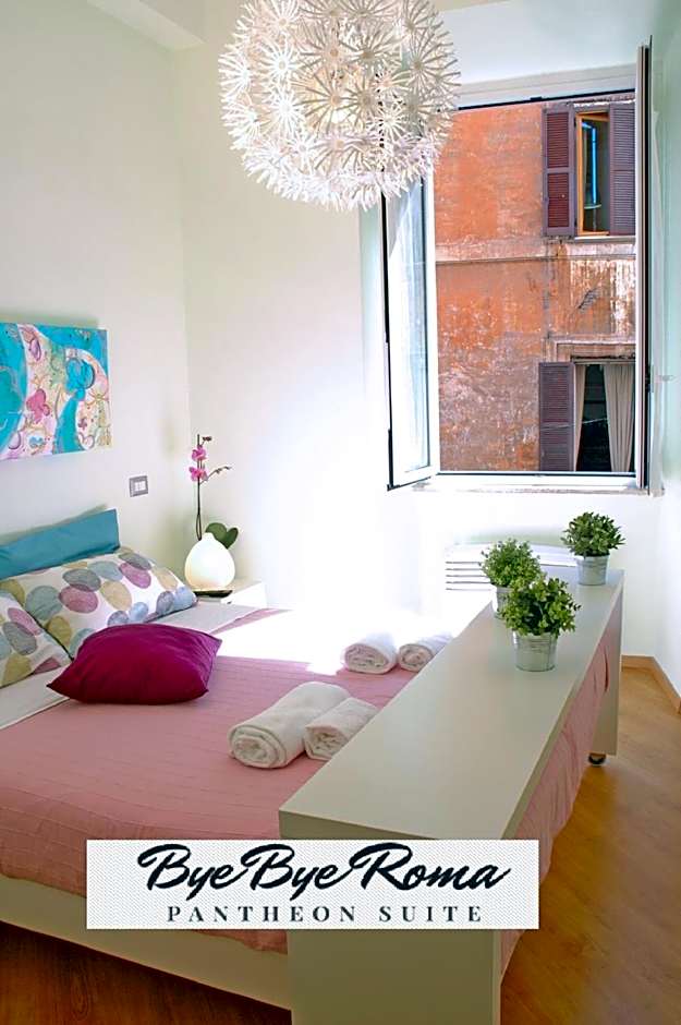Bye Bye Roma Pantheon Suite