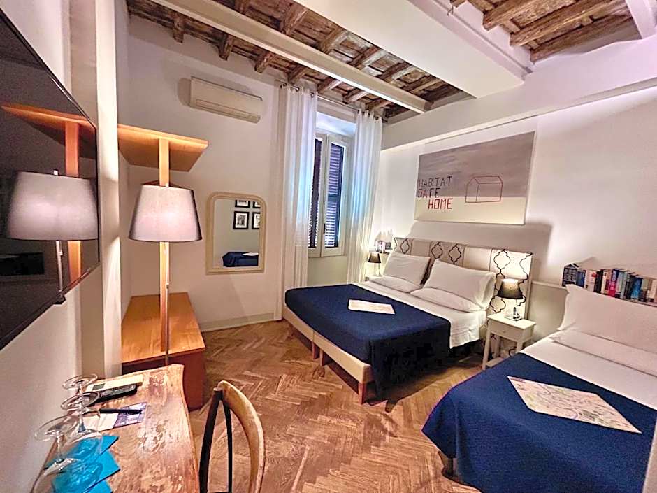 The Bluehostel