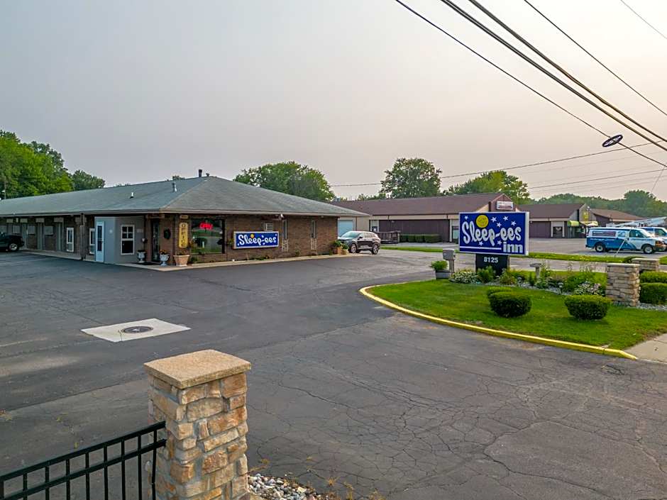 Sleep-ees Inn, Saginaw & Frankenmuth