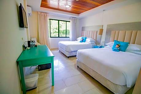 Queen Room with Two Queen Beds - Non-Smoking