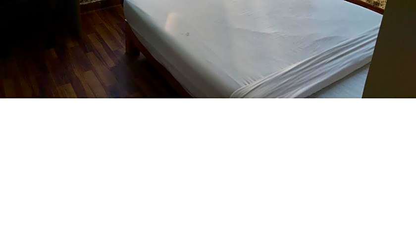 FabHotel Tan Square - Nr. Eon IT Park