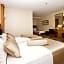 Aprilis Hotel