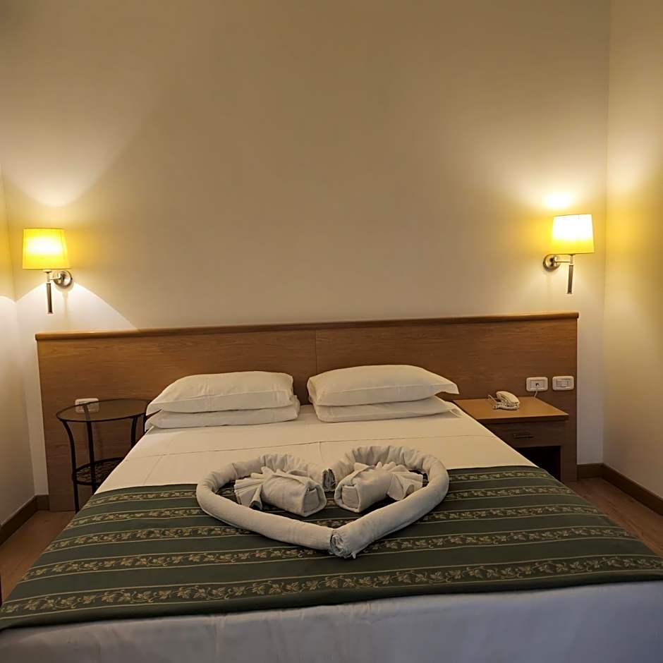 Hotel Marco Polo Airport hotel