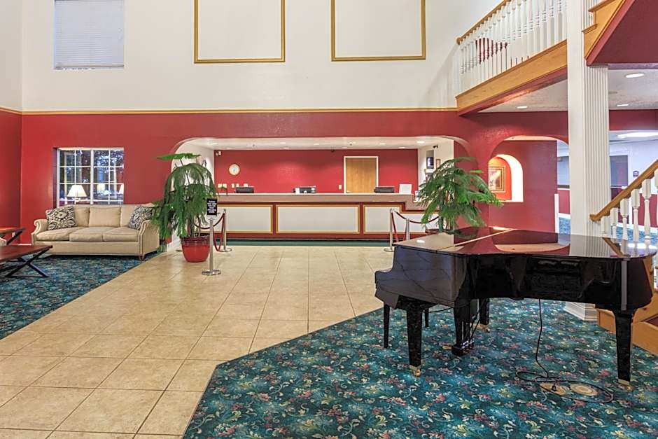 Branson Towers Hotel