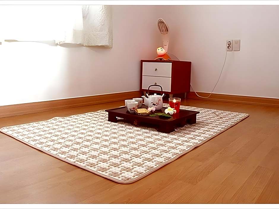 Gyul Hyanggi Pension