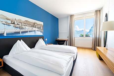 Double Room with Lake View without Balcony