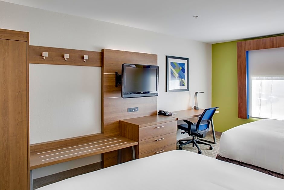 Holiday Inn Express Hotel & Suites Chickasha By IHG