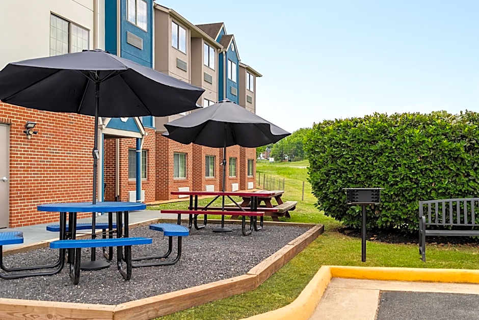 Microtel Inn & Suites By Wyndham Culpeper