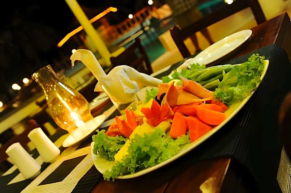 Golden Star Beach Hotel