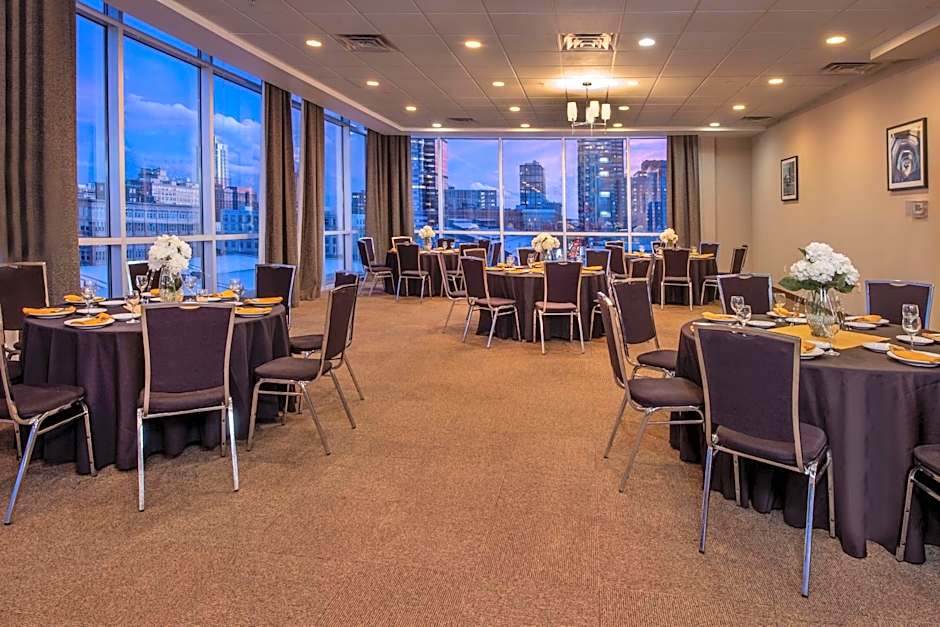 Four Points By Sheraton Philadelphia City Center