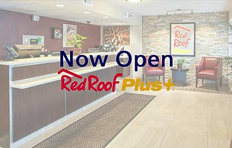 Red Roof PLUS+ & Suites Crosby
