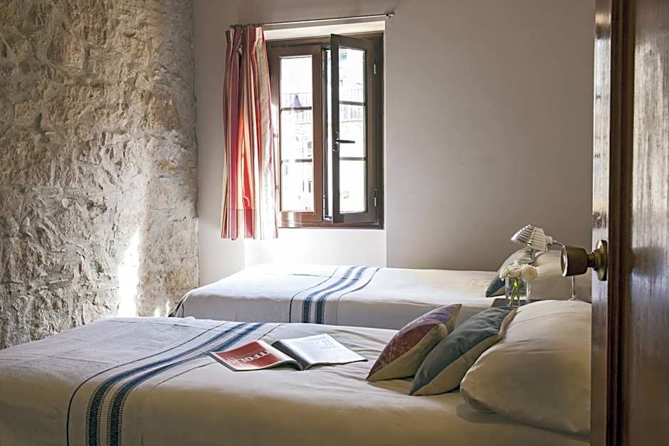 Ainb Las Ramblas-Guardia Apartments