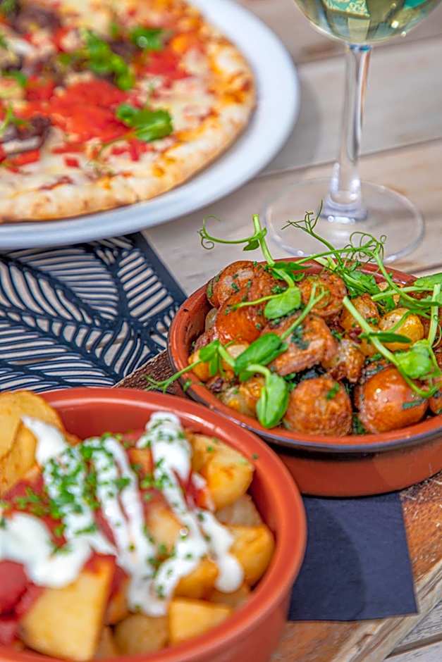 AC Hotel by Marriott Belfast