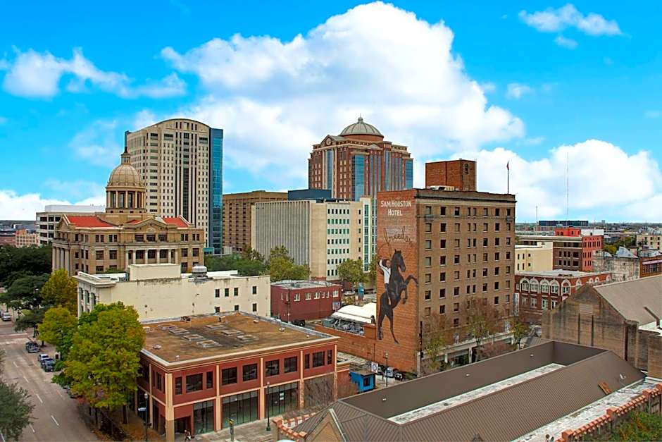 The Sam Houston, Curio Collection By Hilton