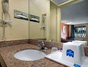 Double Room - Disability Access -Non Smoking