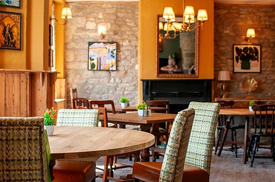 George Inn, Mere