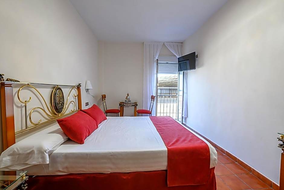 Hotel H28 Camas