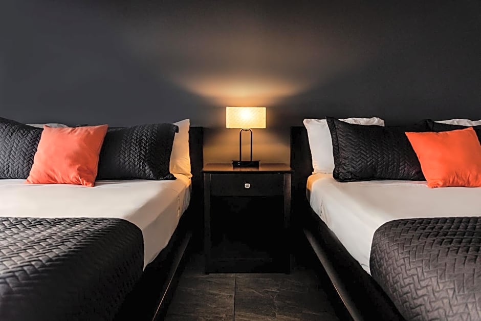 Up Midtown Hotel