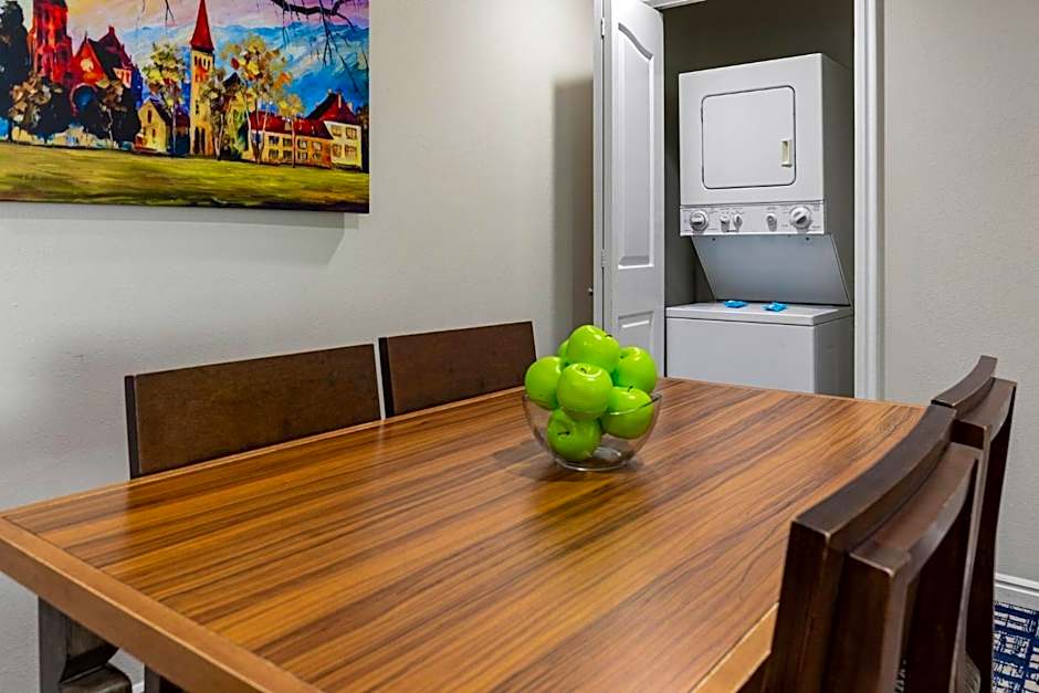 WorldMark Midway