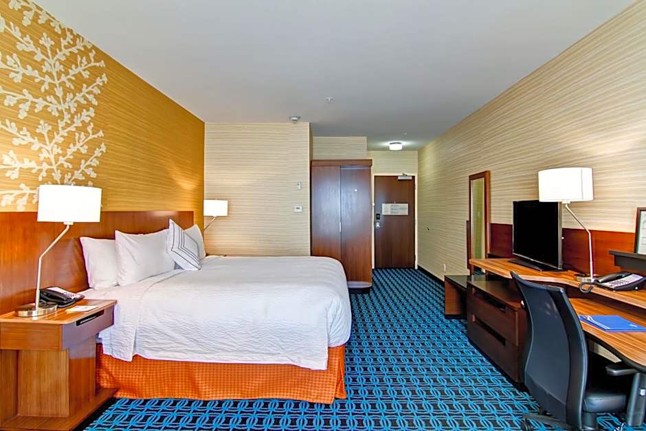 Photo 1 of 4 of Studio 1 King Bed