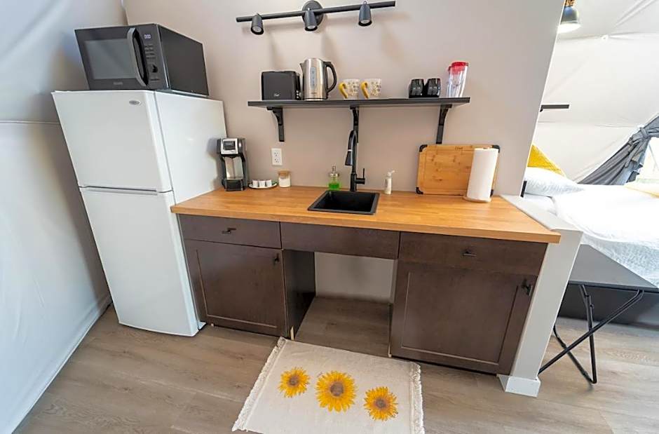 Gravity Luxury Domes