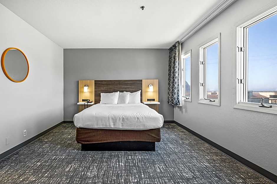 Hotel Avisa Downtown