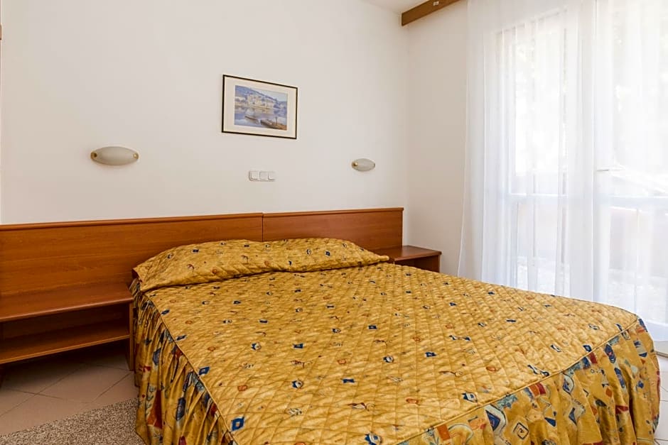 Apartments Polynesia Plava Laguna