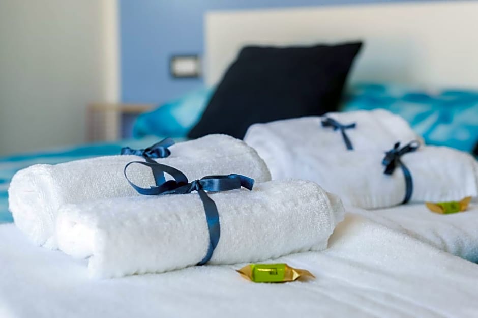 Attico Oltremare B&B – Naples, CO