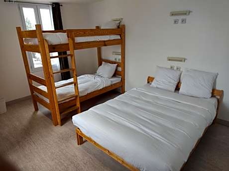 Quadruple Room with Private External Bathroom