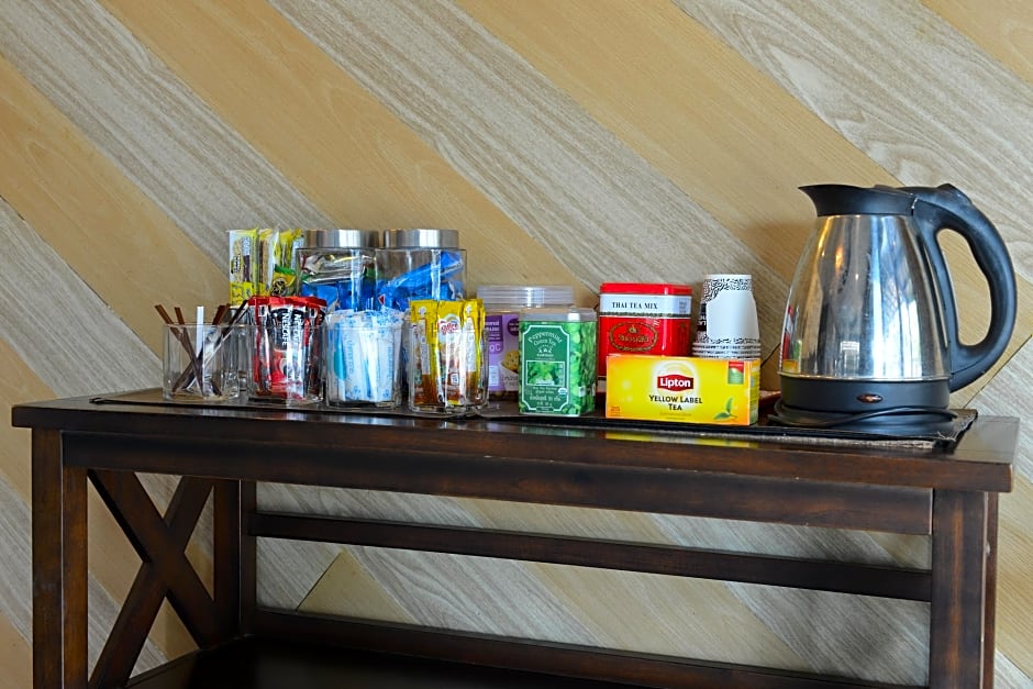 The River Scene Hotel