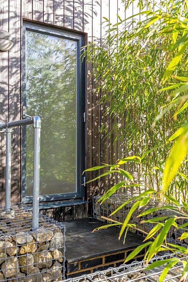 The Bamboo Lodge - B&B / self-catered apartment